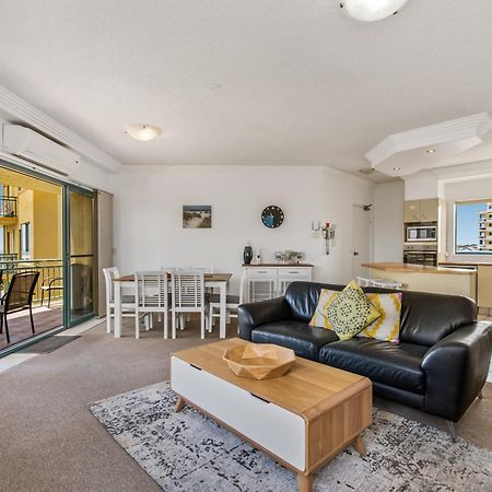 Sunshine Towers Boutique Apartments มารูชิดอร์ ภายนอก รูปภาพ
