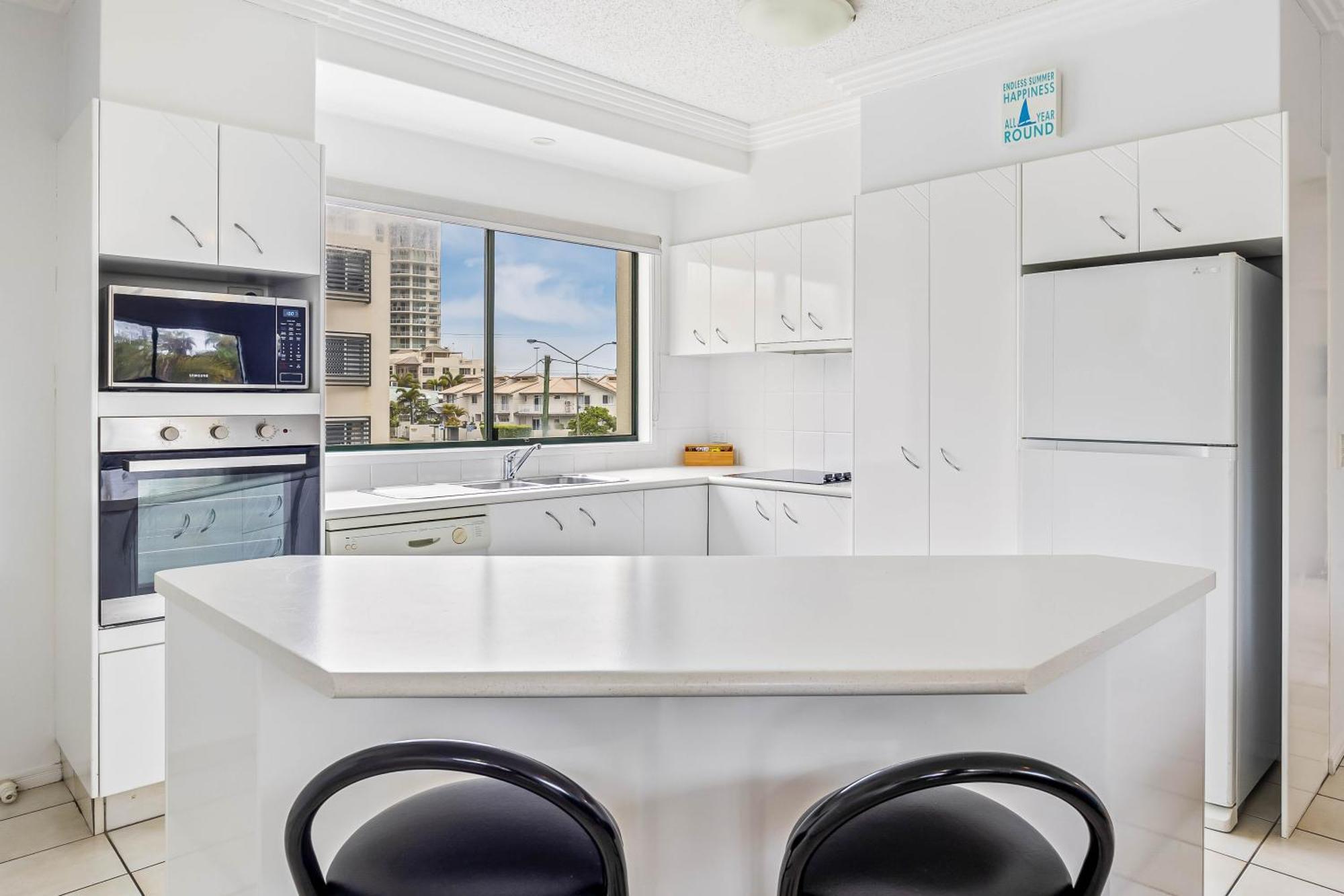 Sunshine Towers Boutique Apartments มารูชิดอร์ ภายนอก รูปภาพ