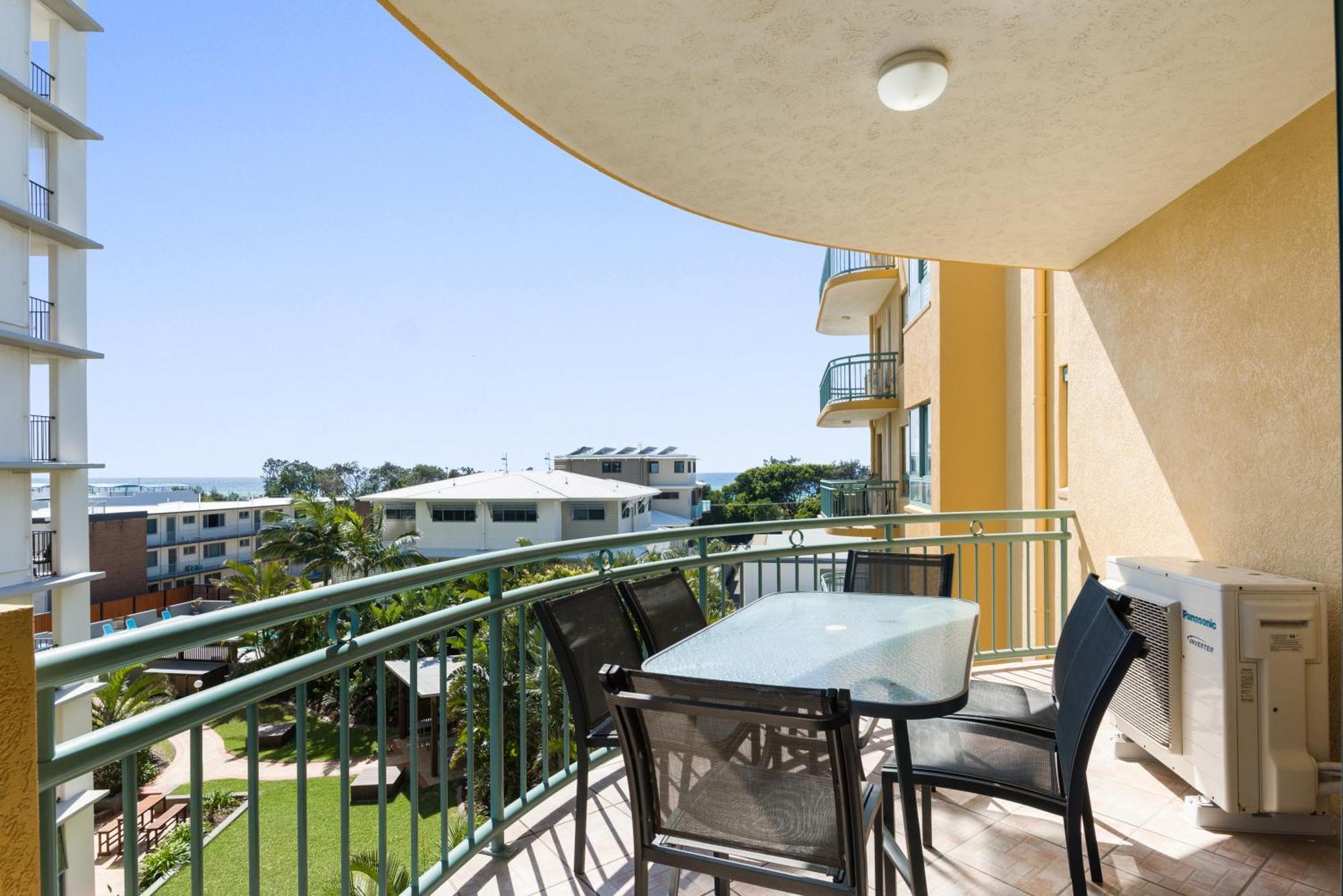 Sunshine Towers Boutique Apartments มารูชิดอร์ ภายนอก รูปภาพ